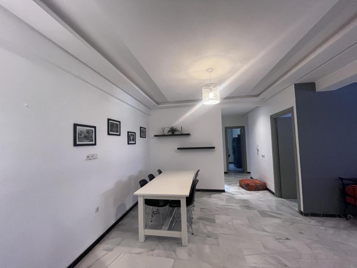 Bel Appartement Au Coeur De Gueliz マラケシュ エクステリア 写真
